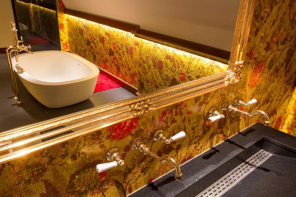 The Royal Suite - R.Q.C. Den Haag Phòng bức ảnh